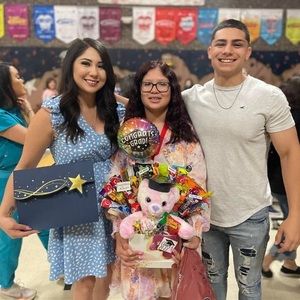 Meet your Posher, Sandra